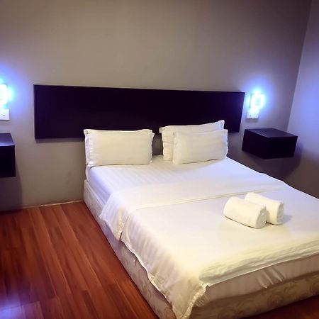 De Choice Hotel Tawau Exterior photo